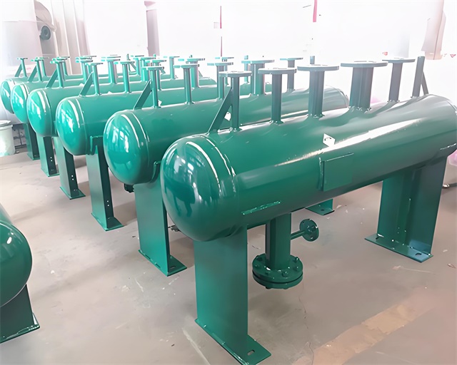 锅炉富平富平富平分汽缸工作压力 0.8‑2.5MPa 工业蒸汽分配分气缸 锅炉富平富平富平分汽缸工作压力 0.8‑2.5MPa 工业蒸汽分配分气缸